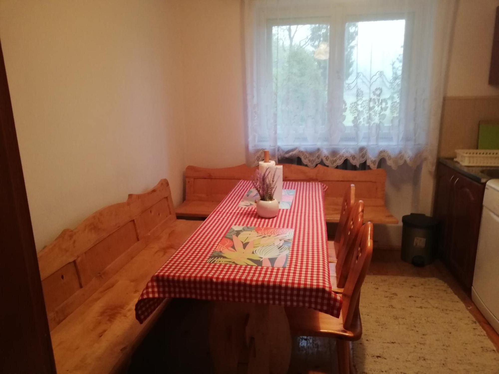 W Gorach W Beskidzie Zywieckim Gmina Koszarawa 26 Km Od Zywca,20 Km Od Suchej Beskidzkiej *