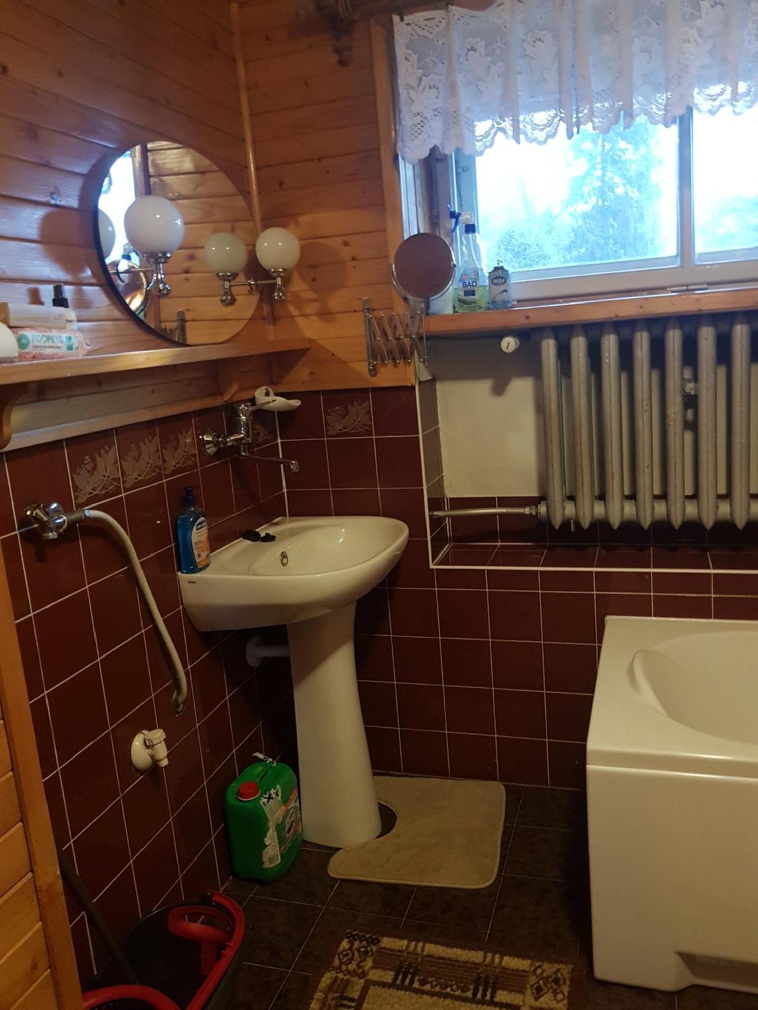 W Gorach W Beskidzie Zywieckim Gmina Koszarawa 26 Km Od Zywca,20 Km Od Suchej Beskidzkiej